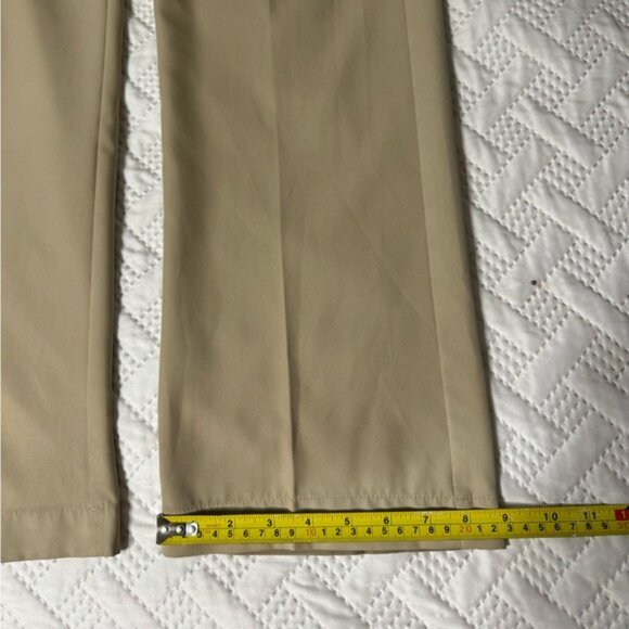 Snake Eyes 34/32 Men Khaki Tan Flat Front Golf Athletic Activewear Sporty Pants - Picture 11 of 13